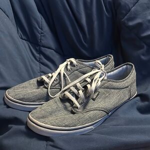 Vans women’s Gray Casual Sneakers